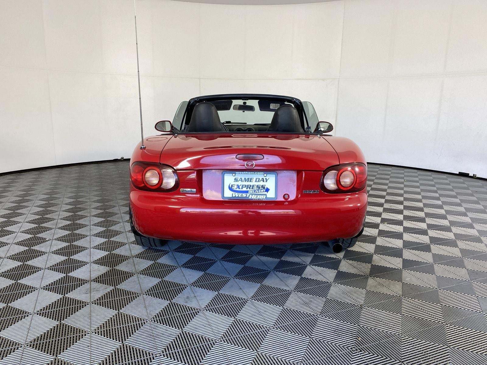 2001 Mazda Mazda MX-5 Miata Base