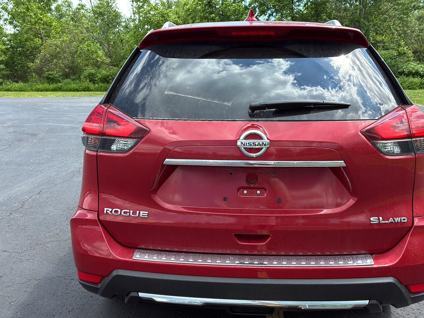 2017 Nissan Rogue SL