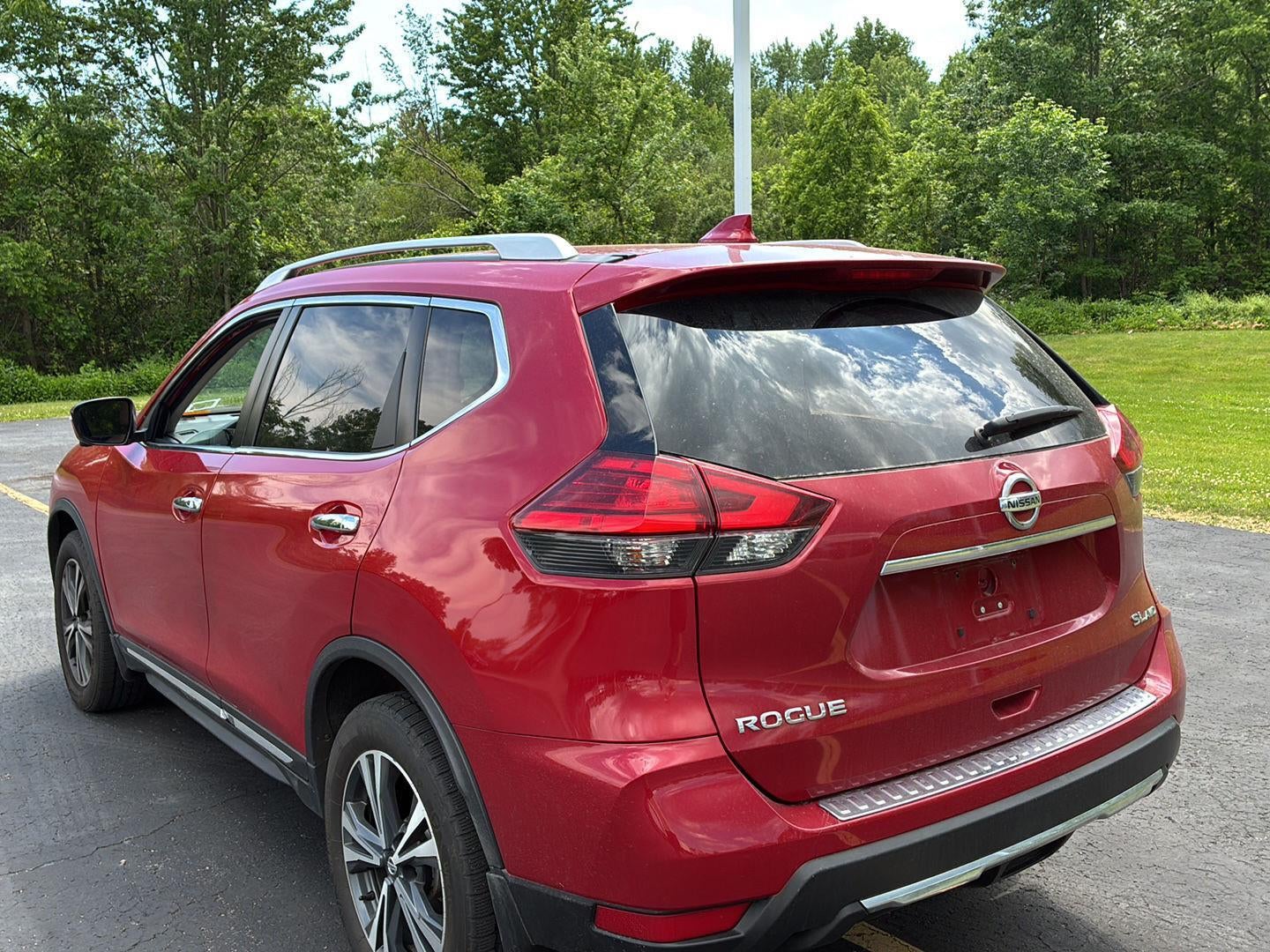 2017 Nissan Rogue SL