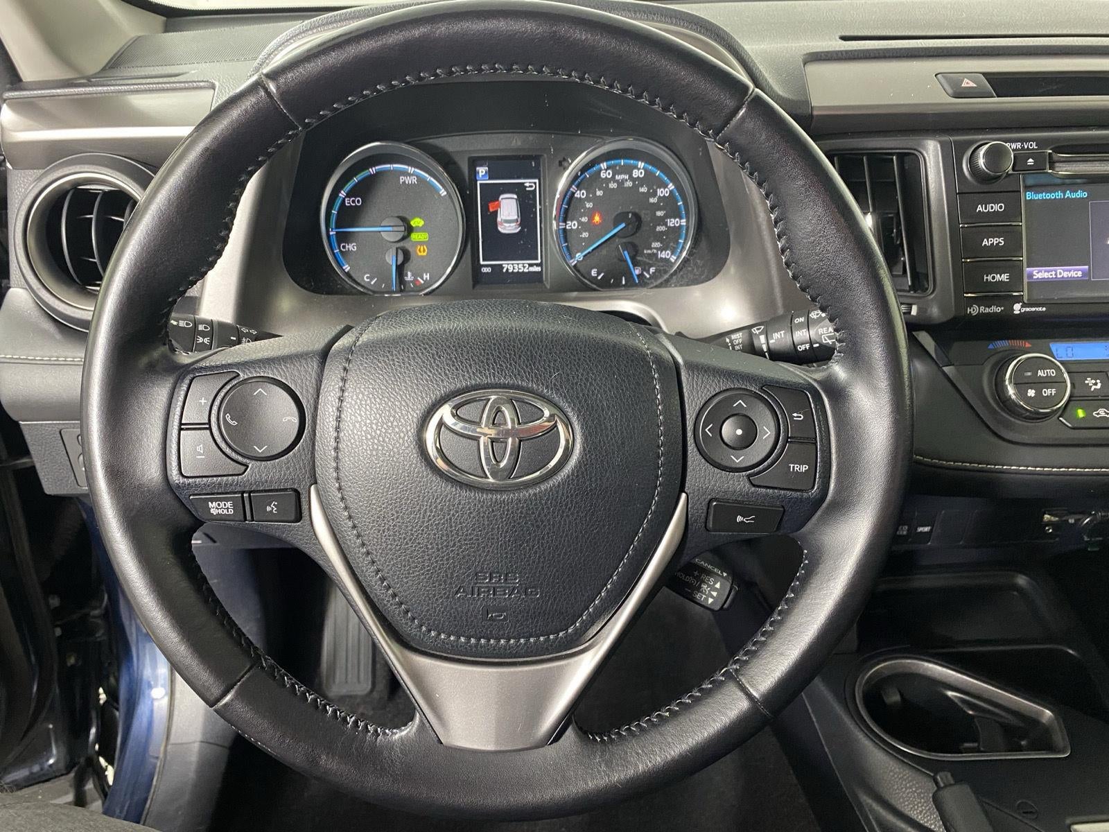 2017 Toyota RAV4 Hybrid XLE