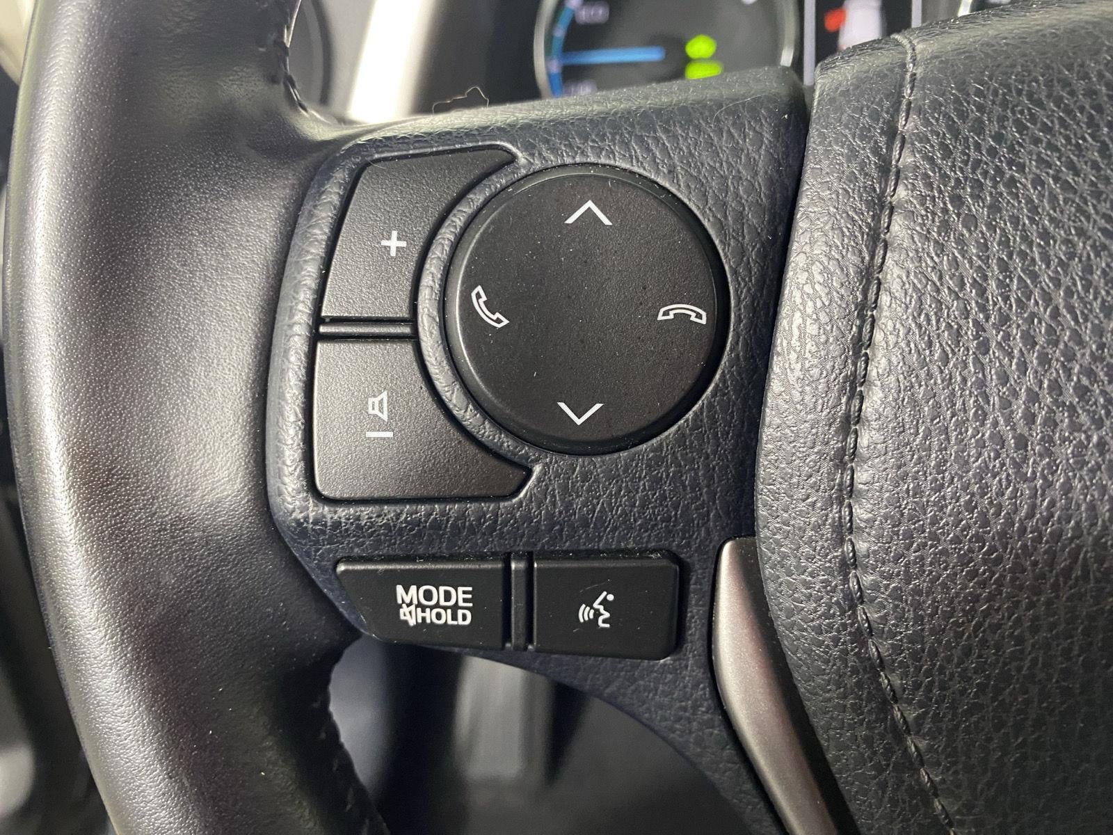 2017 Toyota RAV4 Hybrid XLE