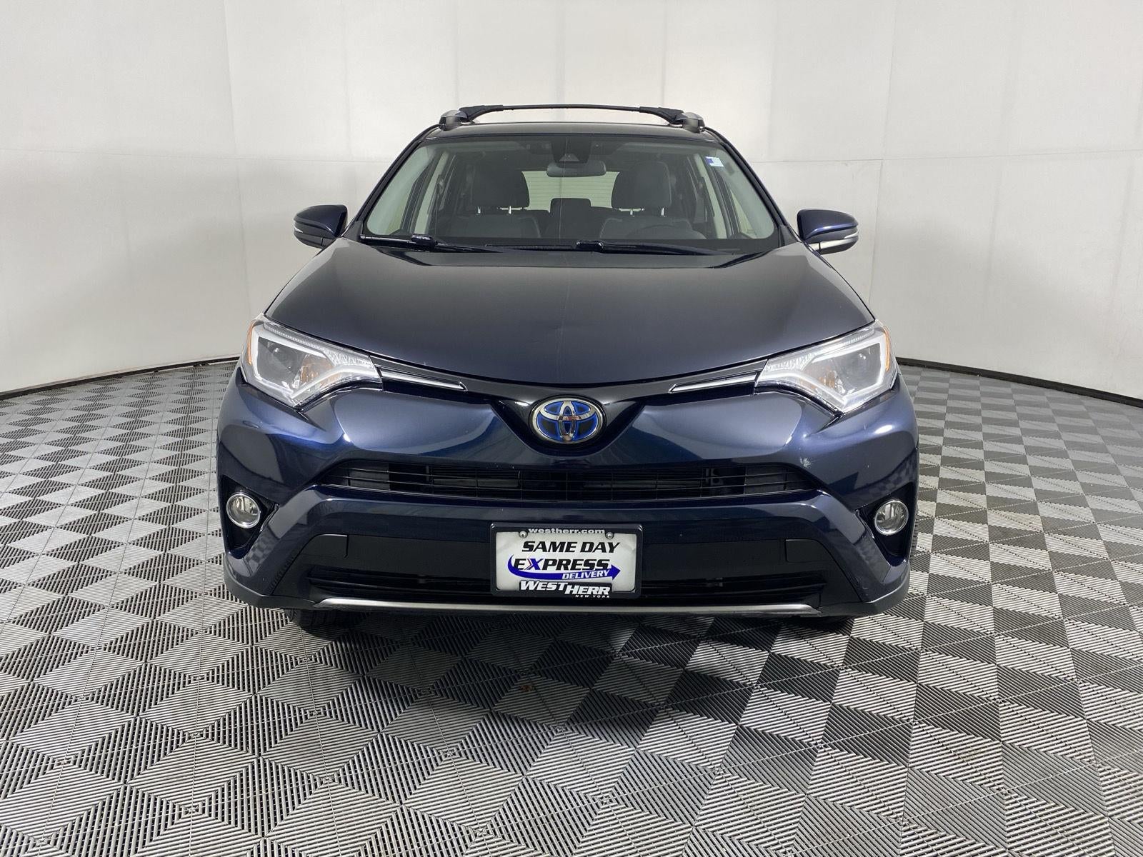 2017 Toyota RAV4 Hybrid XLE