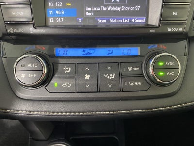 2017 Toyota RAV4 Hybrid XLE