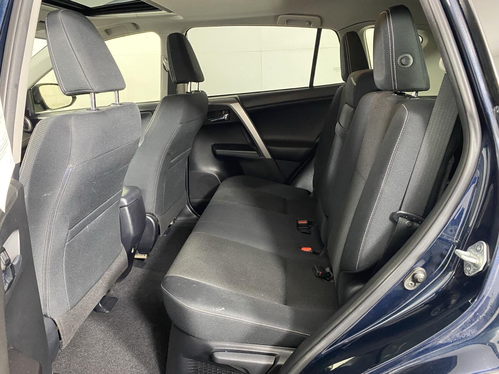 2017 Toyota RAV4 Hybrid XLE