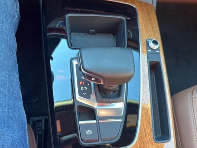 2023 Audi Q5 S line Premium