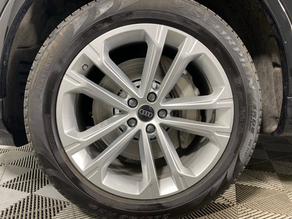 2025 Audi Q7 55 Premium Plus quattro