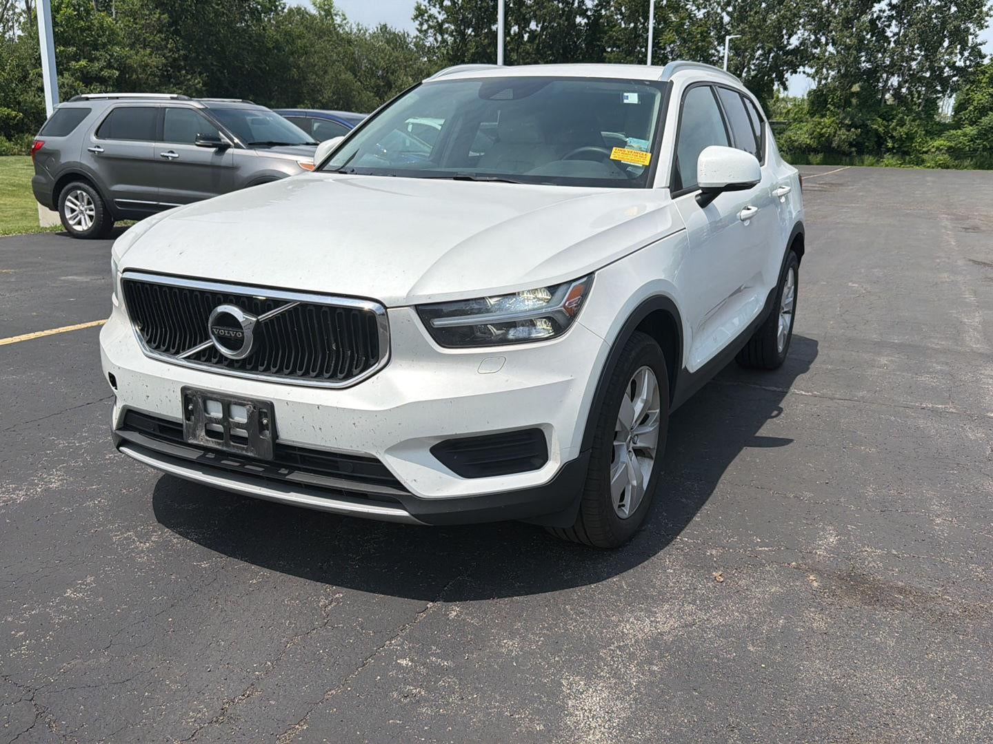 2022 Volvo XC40 Momentum