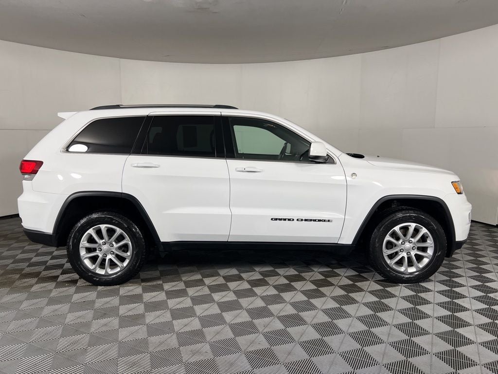 2021 Jeep Grand Cherokee Laredo E 4WD