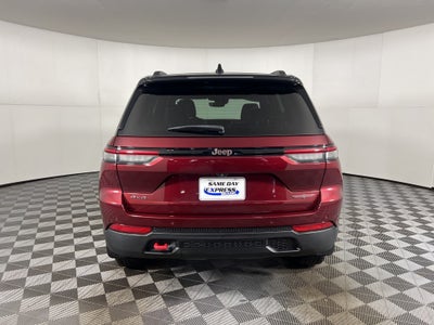 2022 Jeep Grand Cherokee Trailhawk