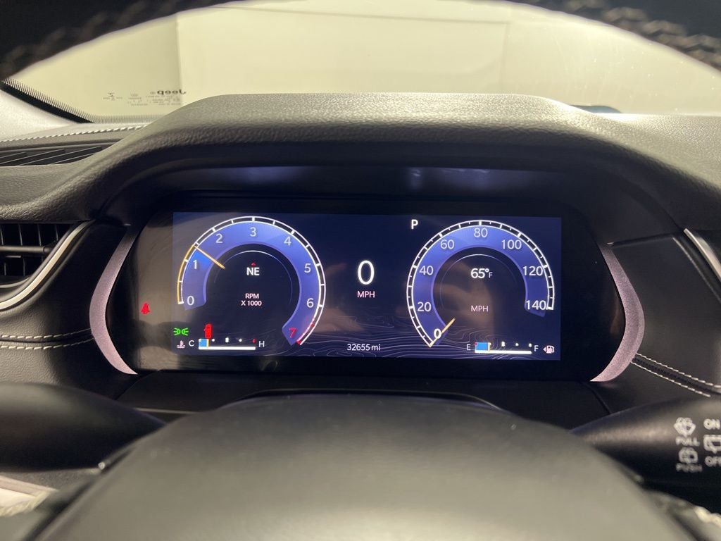 2022 Jeep Grand Cherokee L Altitude 4WD