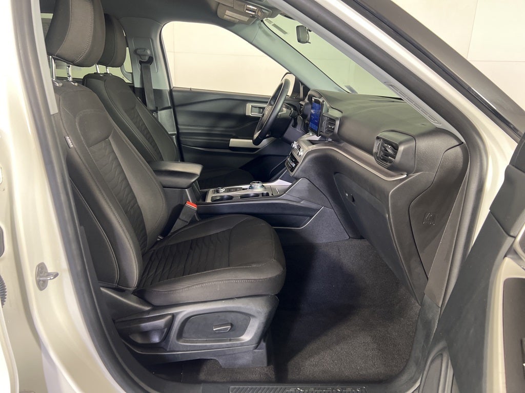 2021 Ford Explorer XLT 4WD