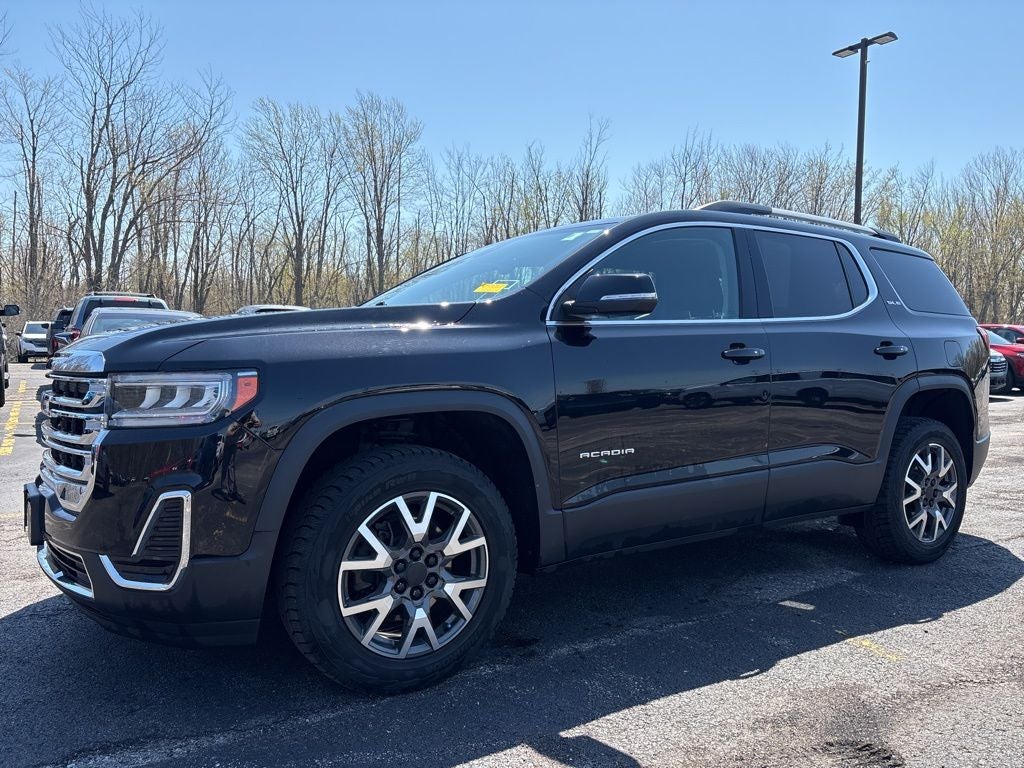 2023 GMC Acadia SLE