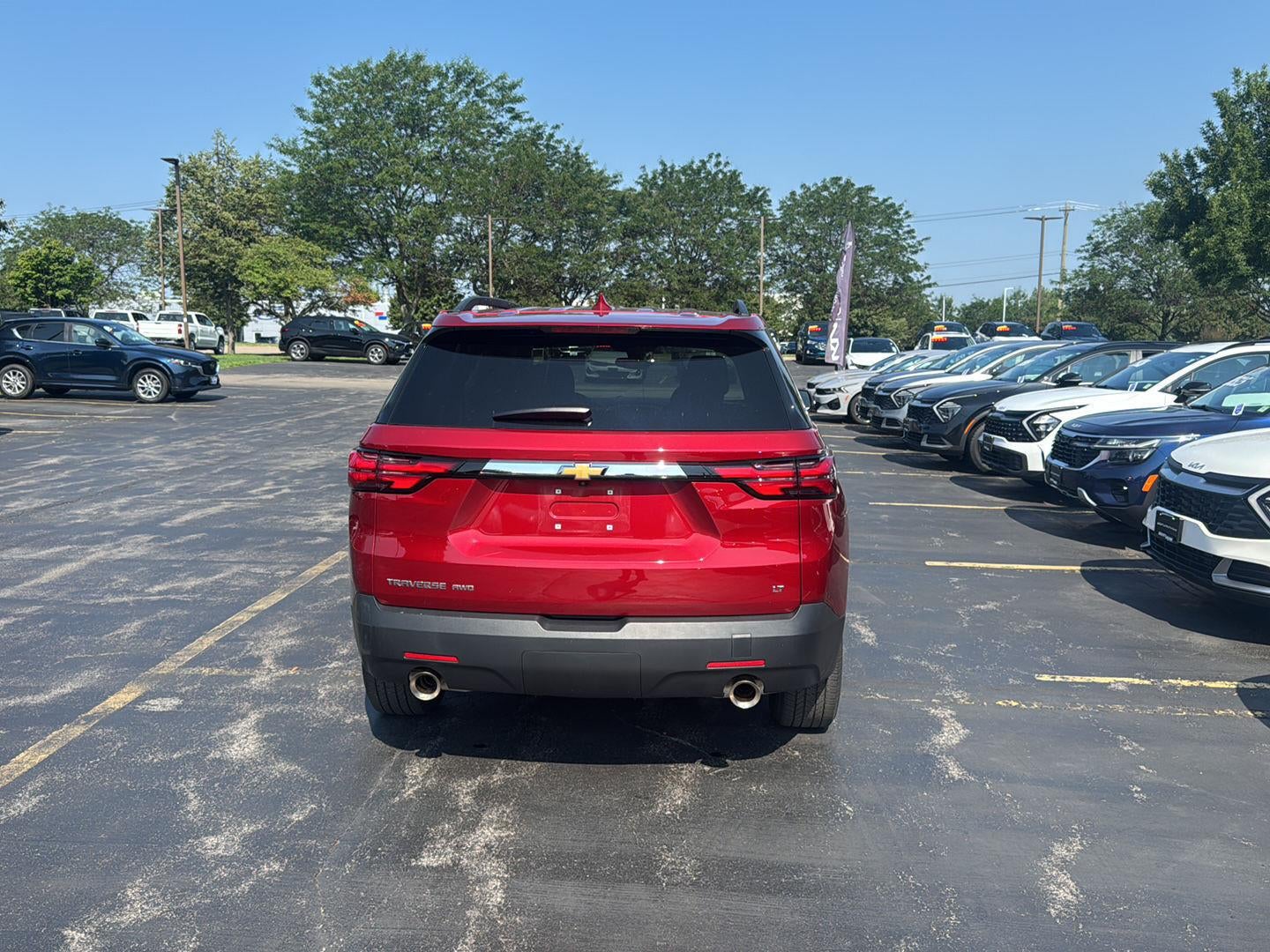 2023 Chevrolet Traverse LT Cloth
