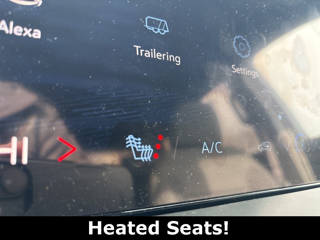 2025 Chevrolet Traverse LT AWD