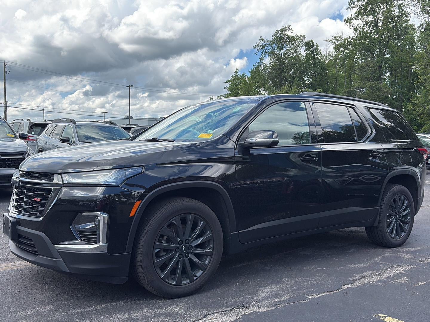 2023 Chevrolet Traverse RS