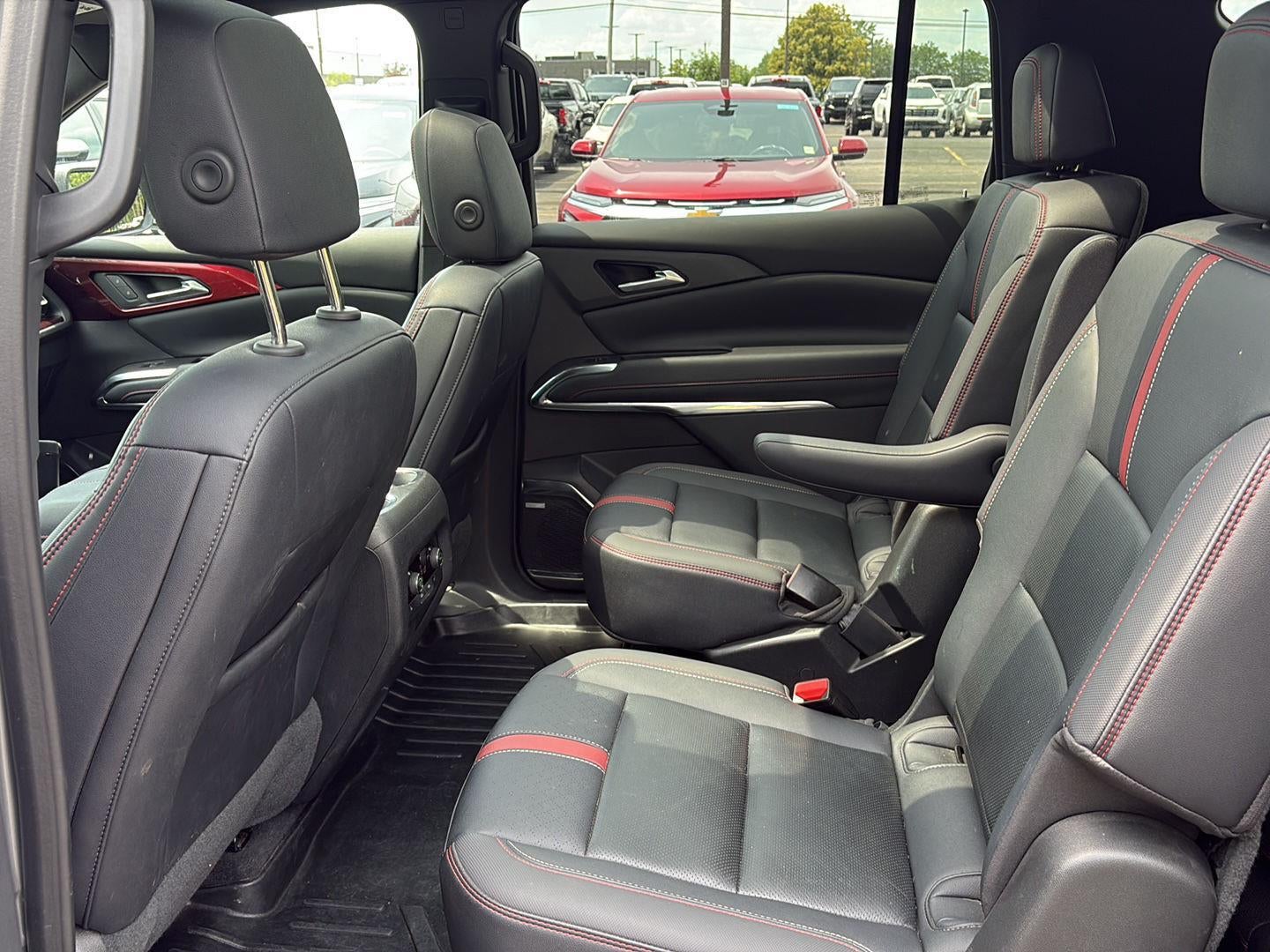 2025 Chevrolet Traverse AWD RS