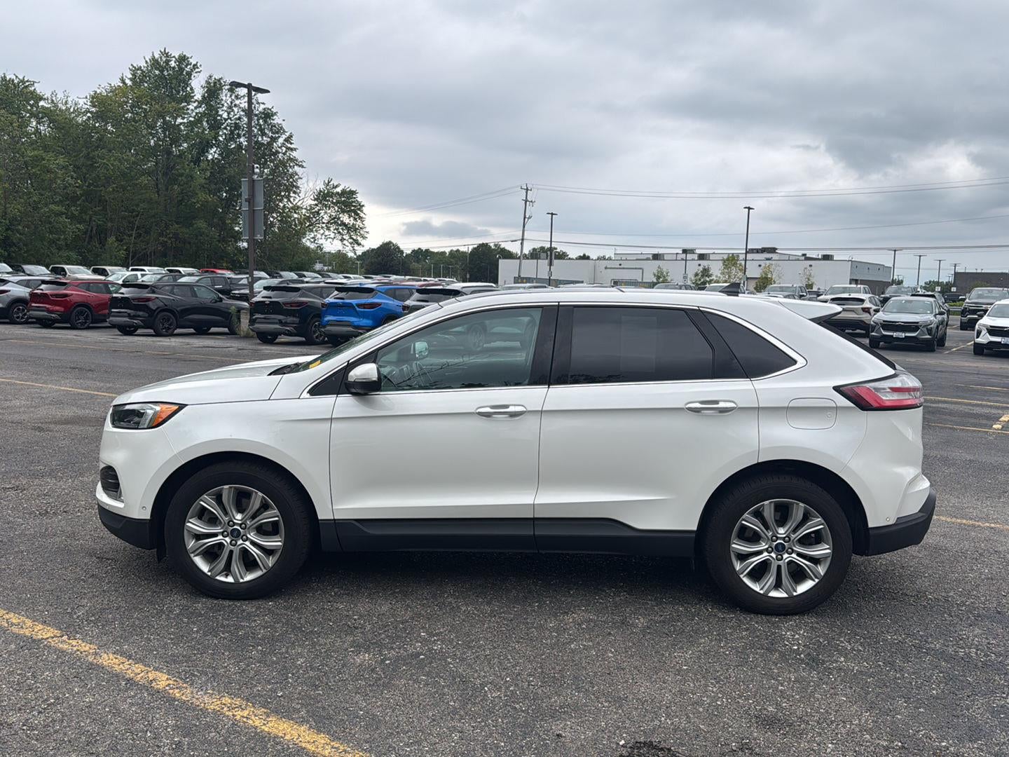 2021 Ford Edge Titanium