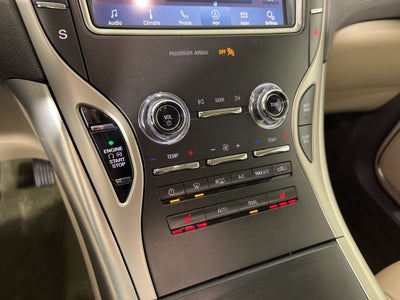 2020 Lincoln Nautilus Standard