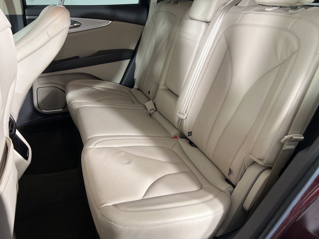 2020 Lincoln Nautilus Standard