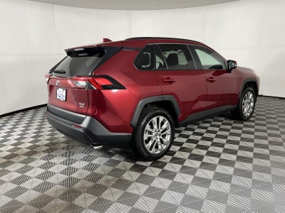 2024 Toyota Rav4 XLE Premium