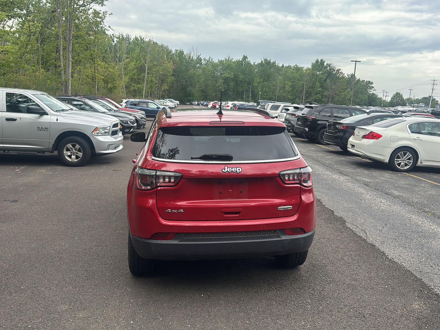 2020 Jeep Compass Latitude w/Sun/Safety Pkg