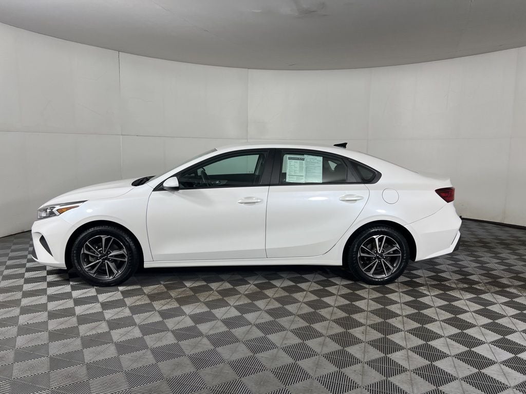 2023 Kia Forte LXS Certified