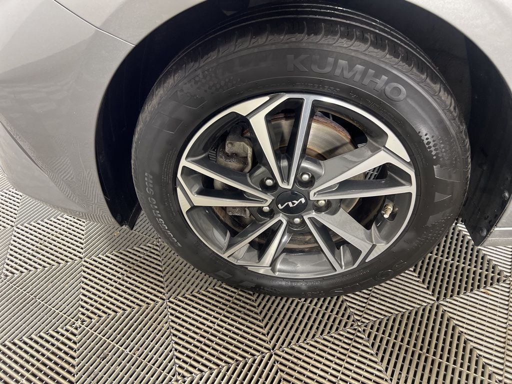 2023 Kia Forte LXS Certified