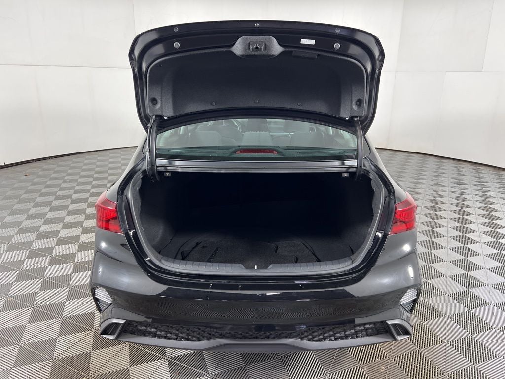 2023 Kia Forte LXS Certified