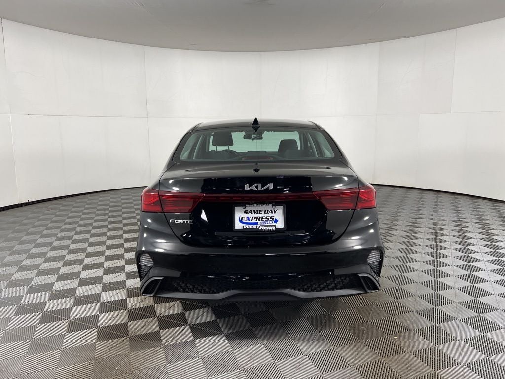 2023 Kia Forte LXS Certified