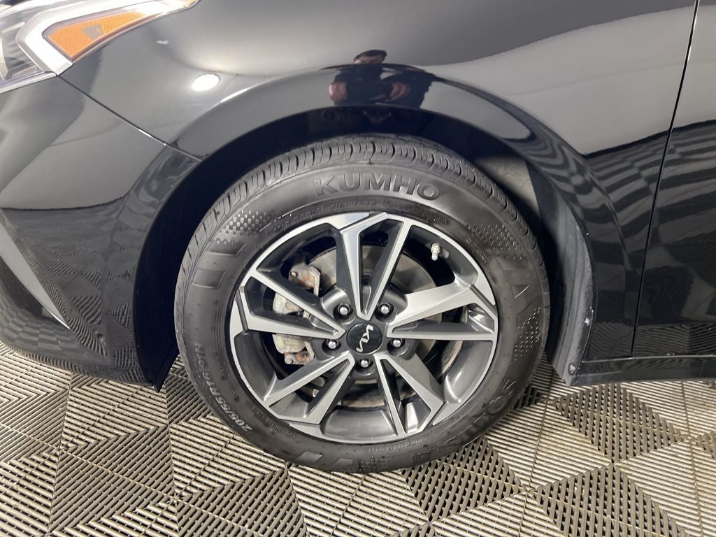 2023 Kia Forte LXS Certified