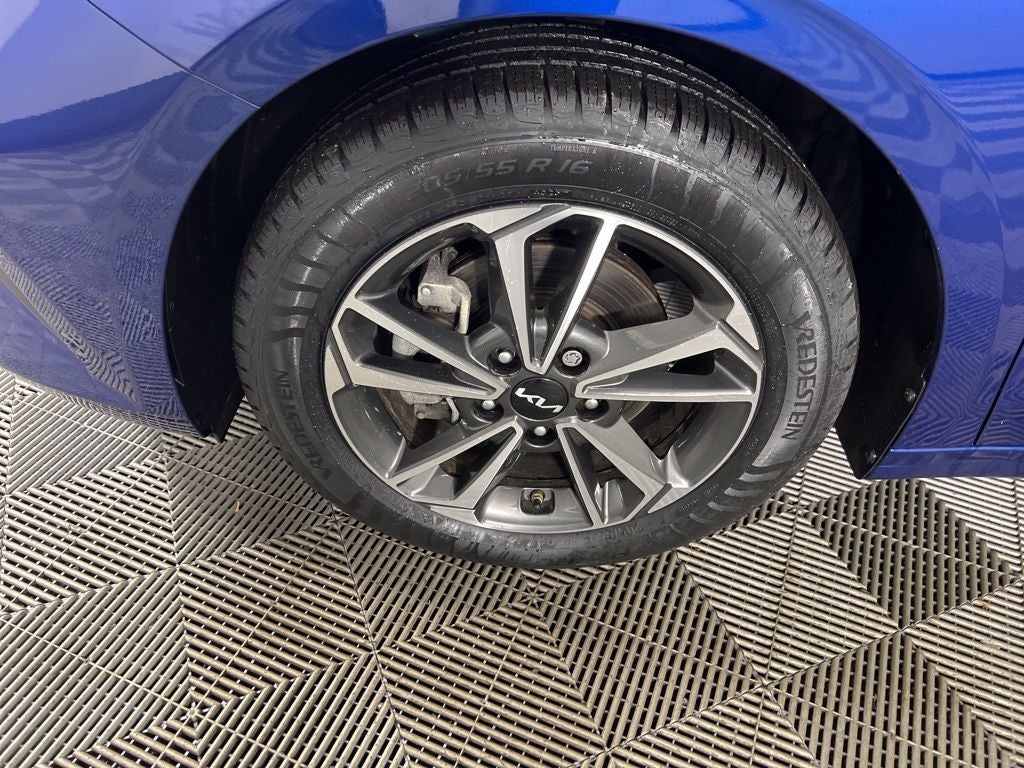 2023 Kia Forte LXS Certified