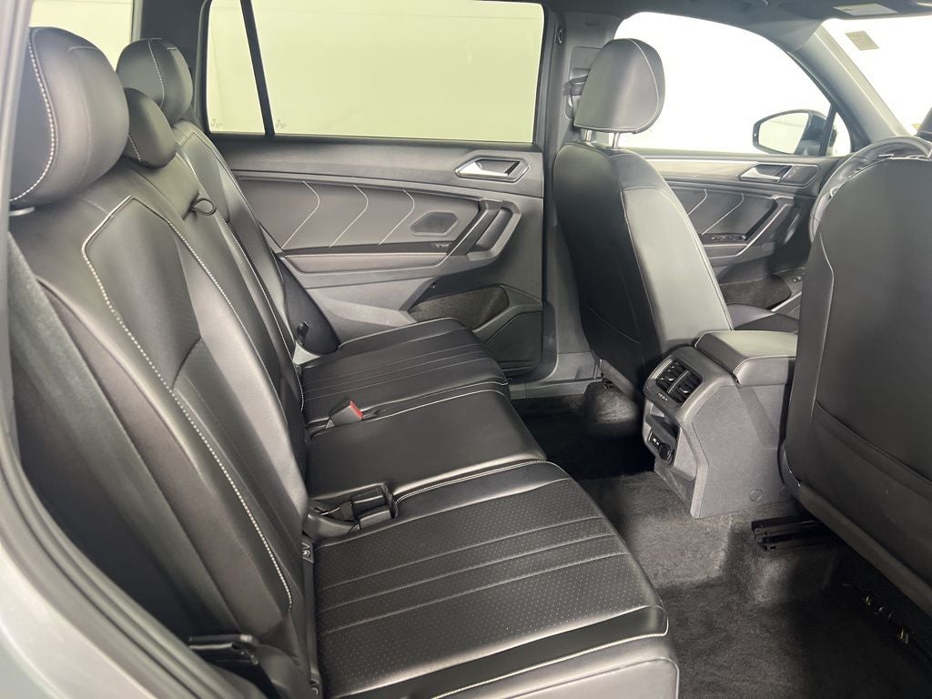 2024 Volkswagen Tiguan 2.0T SE R-Line Black AWD