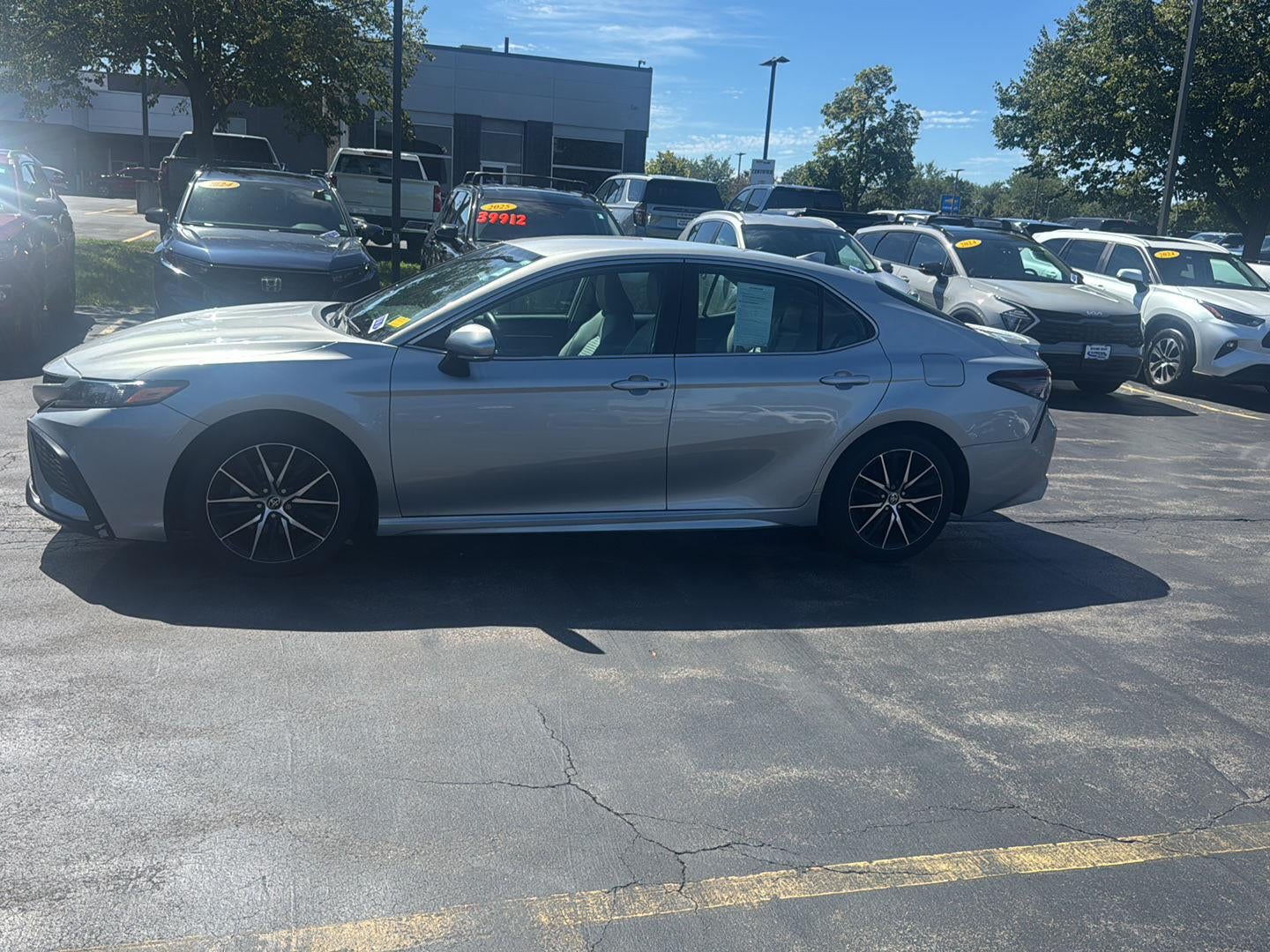 2021 Toyota Camry SE