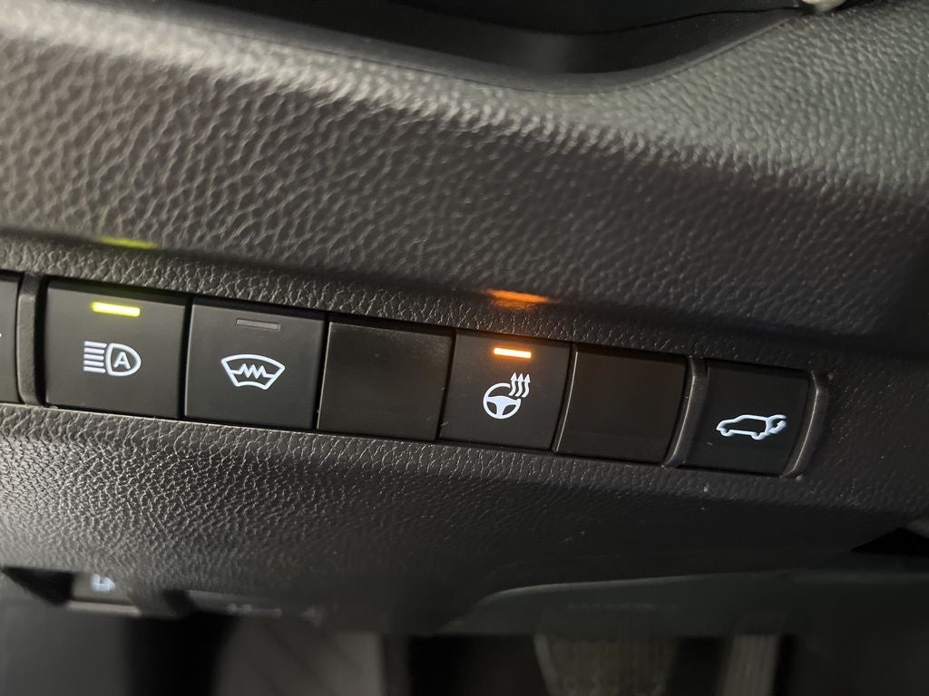 2025 Toyota RAV4 Hybrid XLE Premium