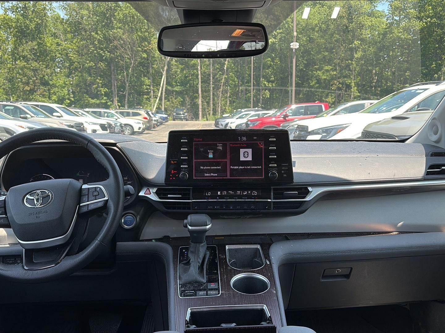 2024 Toyota Sienna XLE