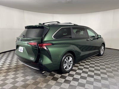 2024 Toyota Sienna Limited 7 Passenger