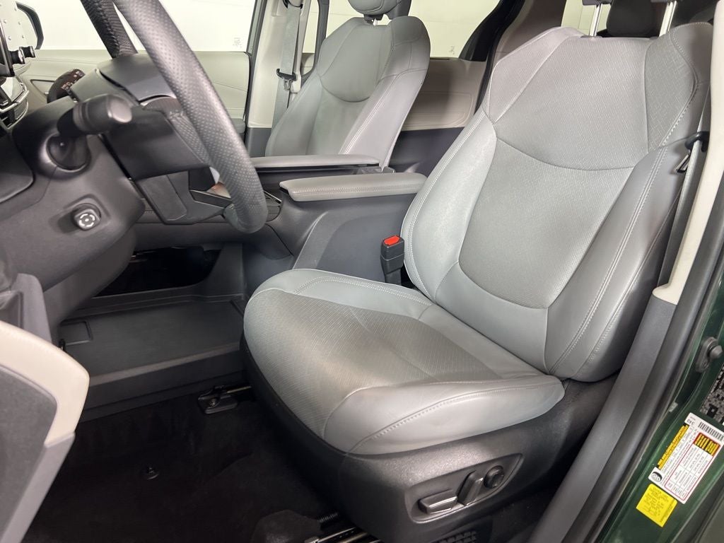 2024 Toyota Sienna Limited 7 Passenger