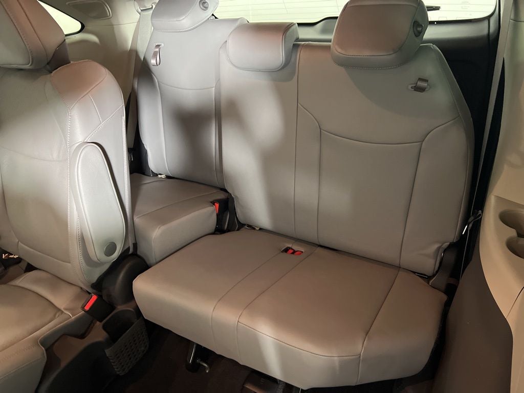 2024 Toyota Sienna Limited 7 Passenger