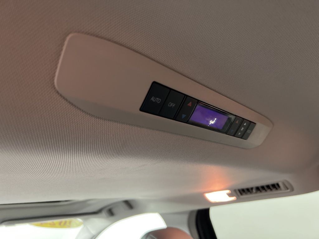 2024 Toyota Sienna Limited 7 Passenger