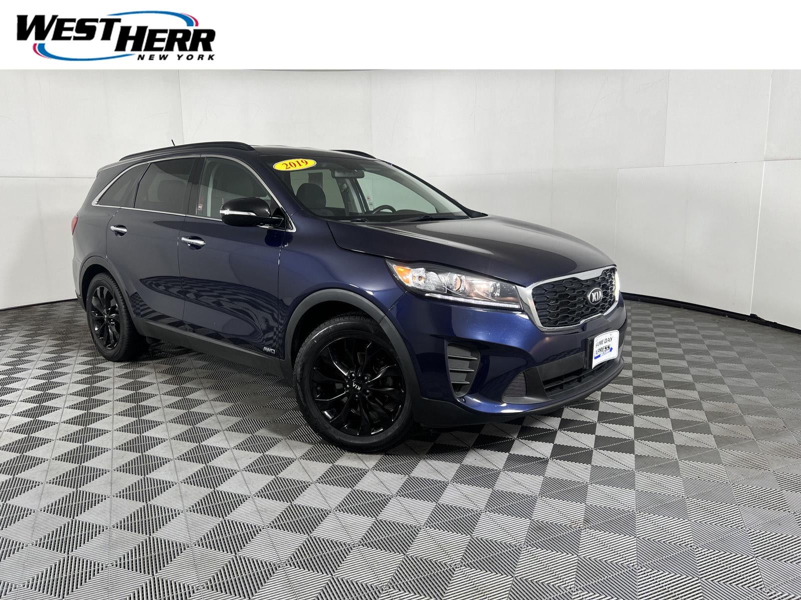 2019 Kia Sorento S V6