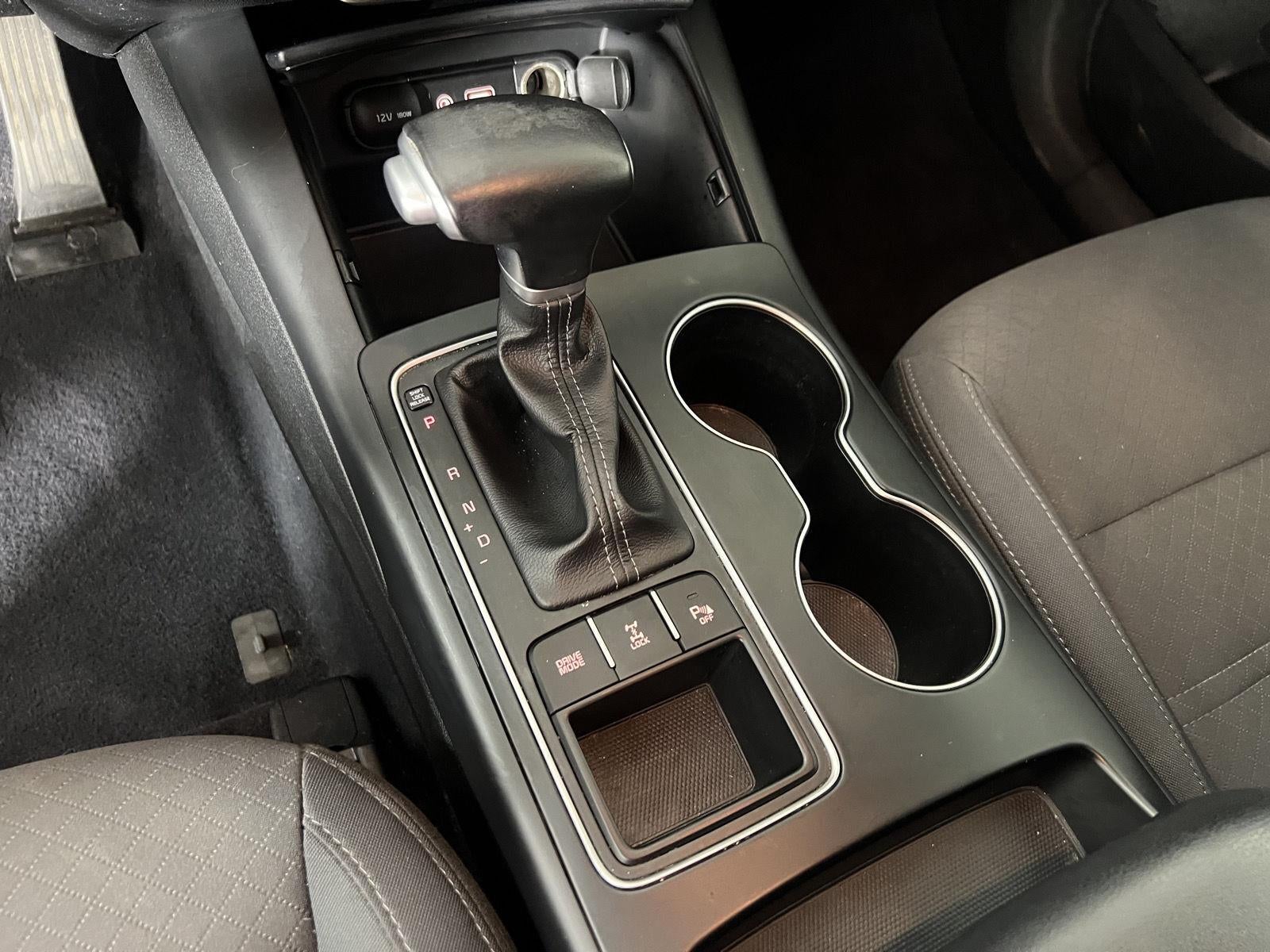 2019 Kia Sorento S V6