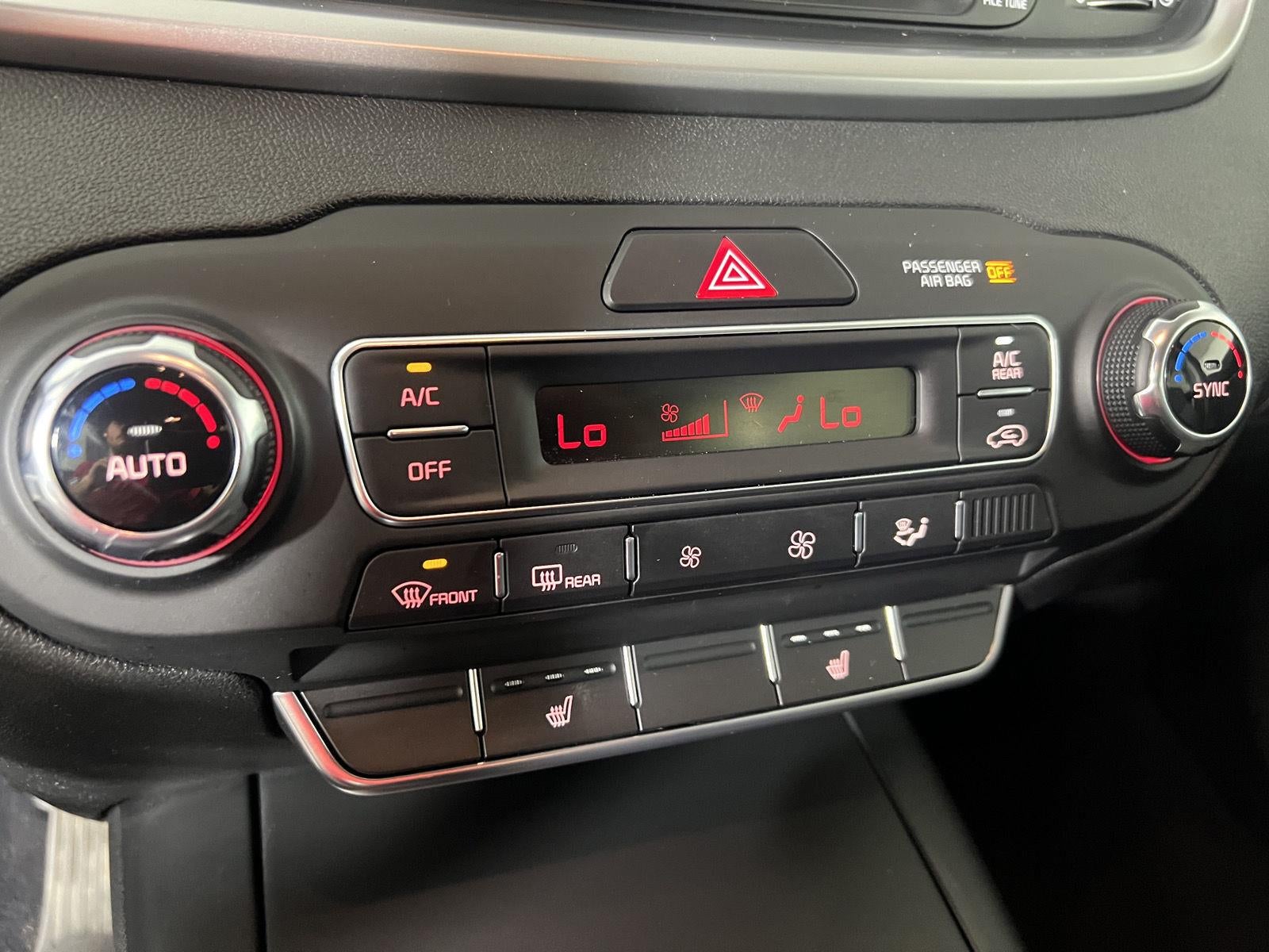 2019 Kia Sorento S V6