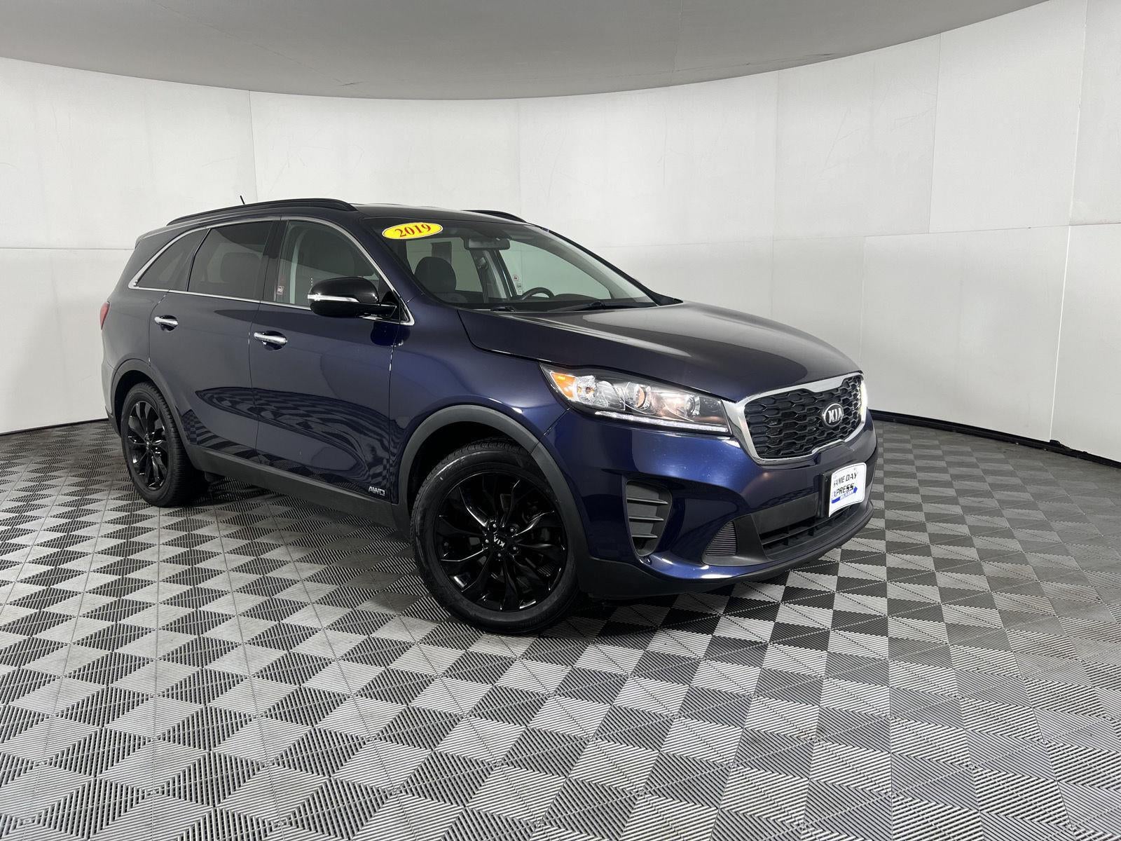 2019 Kia Sorento S V6