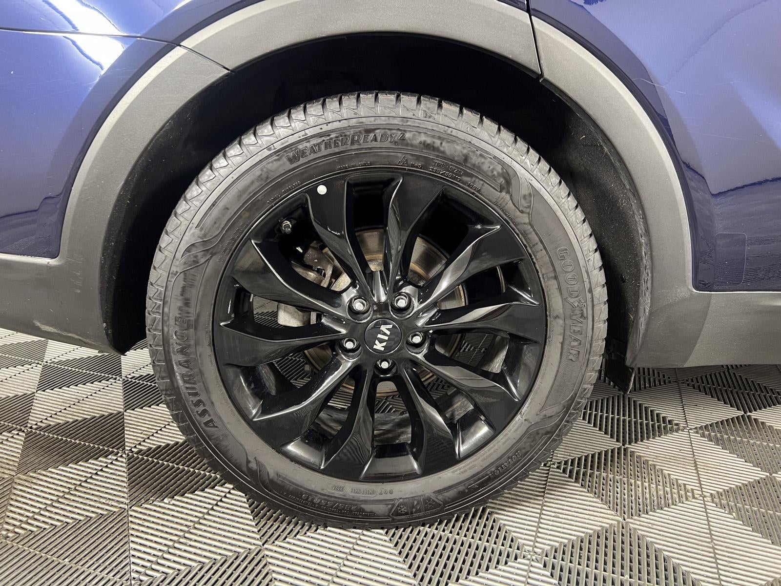 2019 Kia Sorento S V6