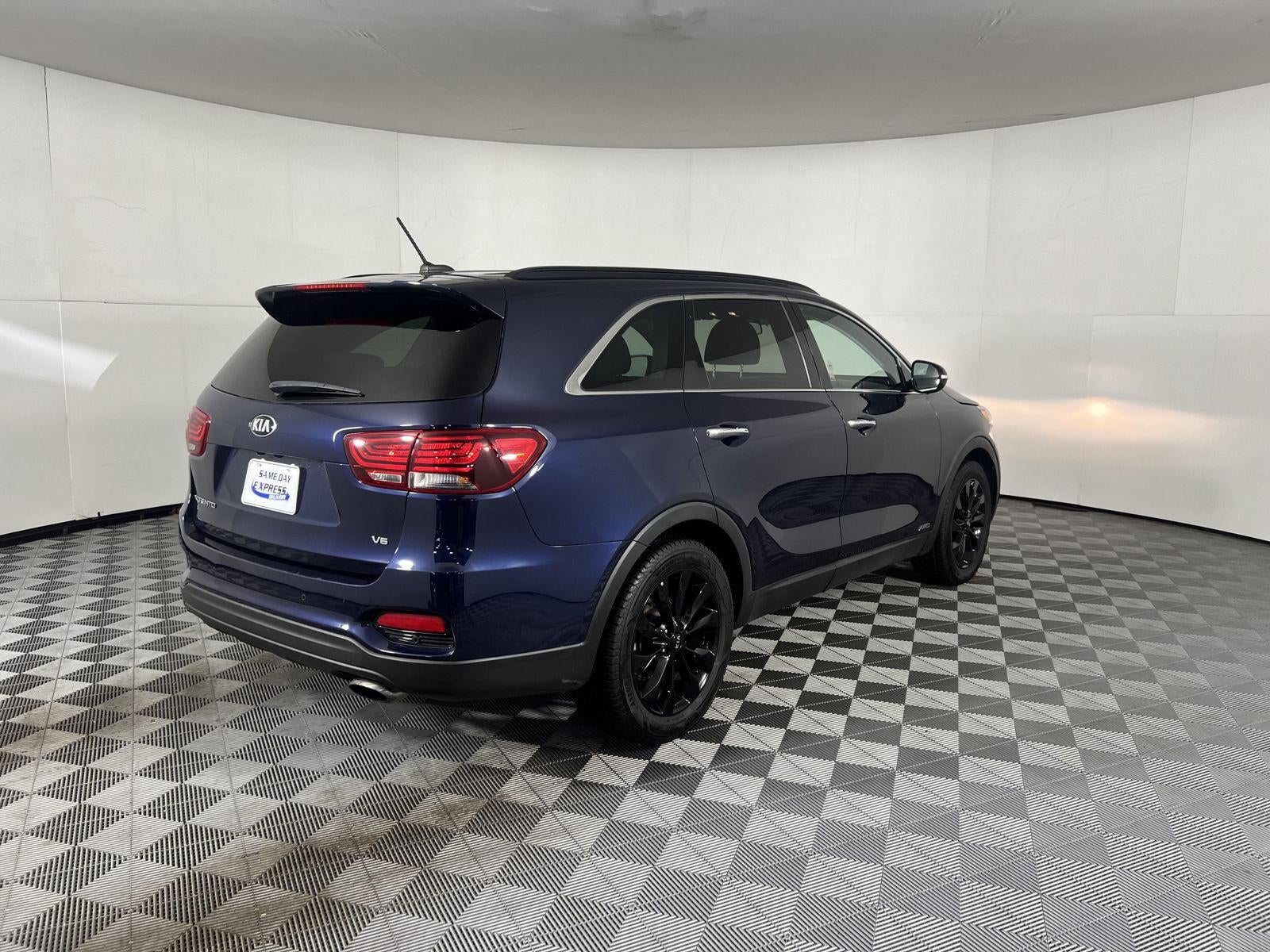 2019 Kia Sorento S V6