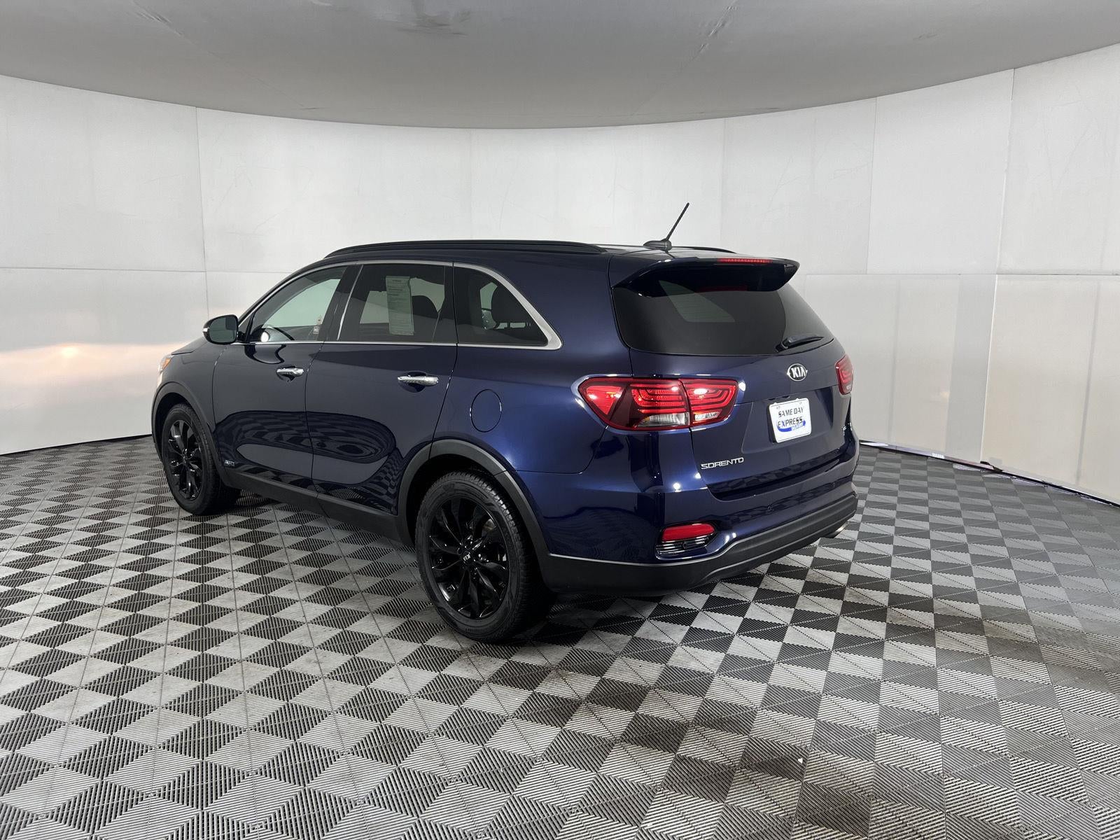 2019 Kia Sorento S V6