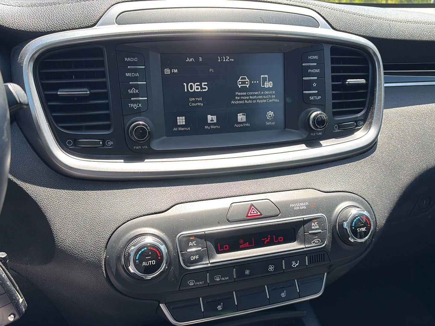 2019 Kia Sorento S V6