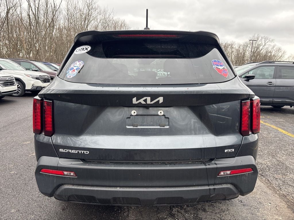 2023 Kia Sorento LX AWD