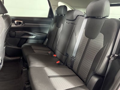 2022 Kia Sorento LX AWD Certified