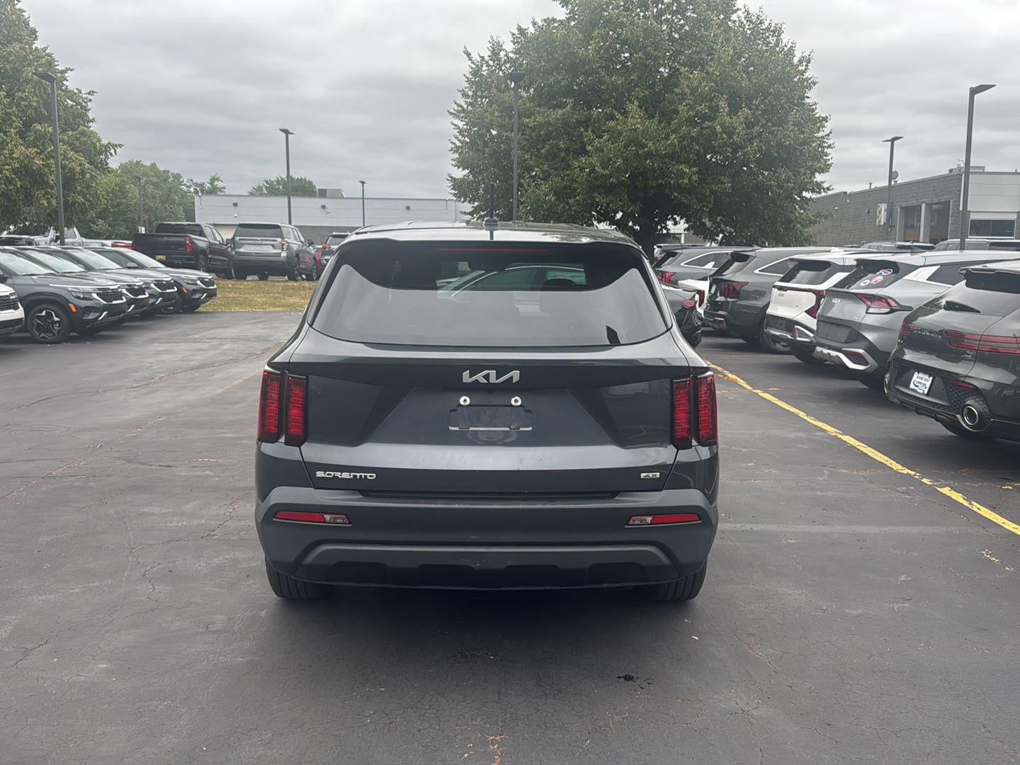 2023 Kia Sorento LX